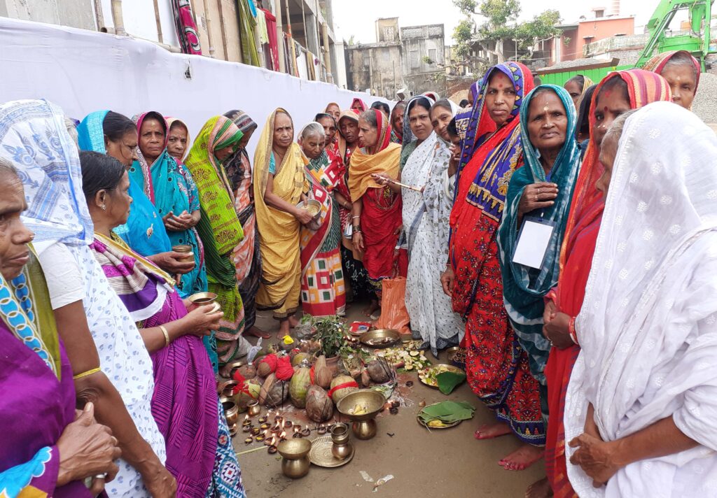 HABISYALI-MANE-CHAURA-PUJA-KARUCHANTI-1