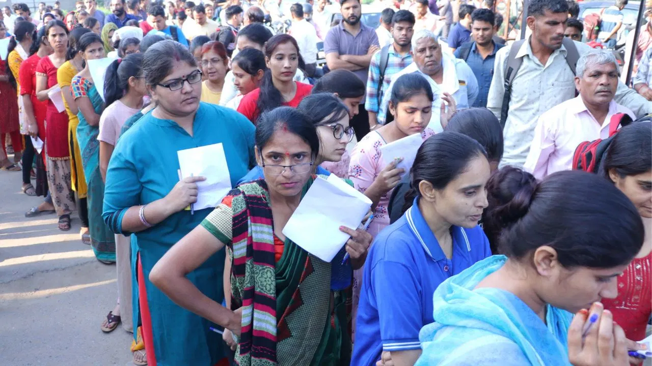 Women-Reservation-Uttarakhand-Govt-Job