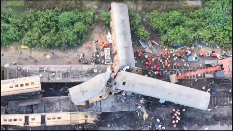 pv9o3278_andhra-train-accident-drone-footage_625x300_30_October_23