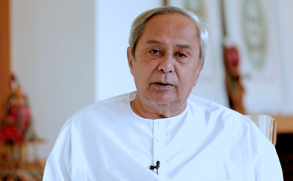 CM-Naveen-Patnaik-dedicates-temporary-shelter-‘Brundabati-Nibas-to-Habisyali-women