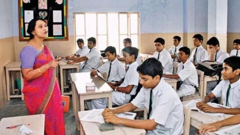 teacher_pti2-sixteen_nine