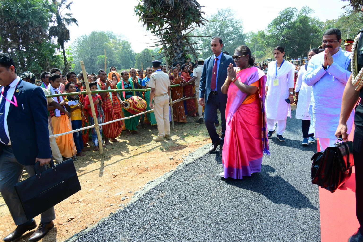 ୧୨୩-1536x1024-1