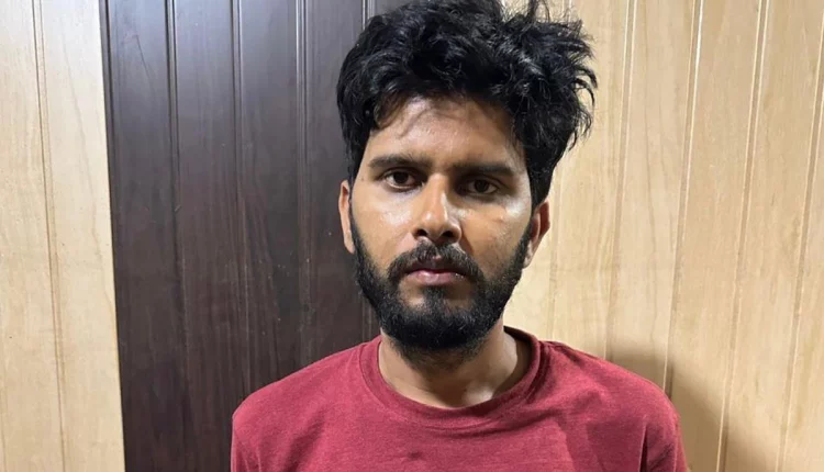 e3m9mo2g_rajeev-nayan-mishra_625x300_03_April_24-750x430-1