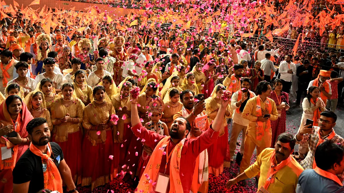663c6982d4e44-in-1950-hindu-population-share-was-84-but-it-came-down-to-78-in-2015-091321517-16x9-1