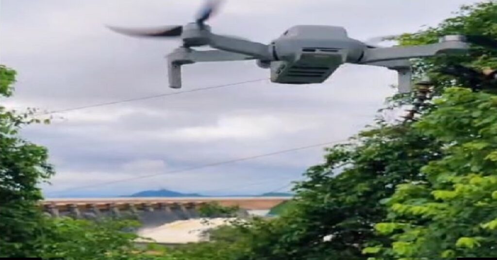 drone-on-hirakud-dam