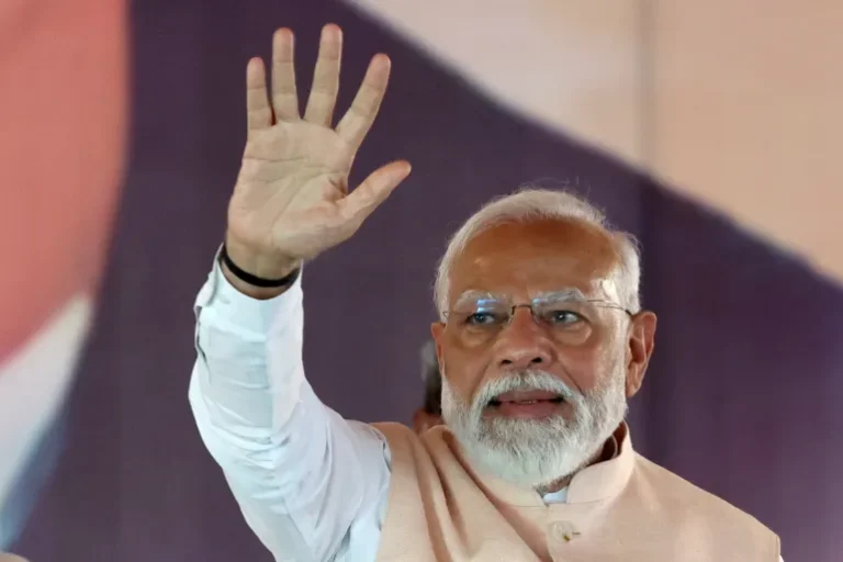 2024-04-22T142102Z_897427929_RC2YW6AWY7WF_RTRMADP_3_INDIA-ELECTION-RELIGION-MODI-1713962365