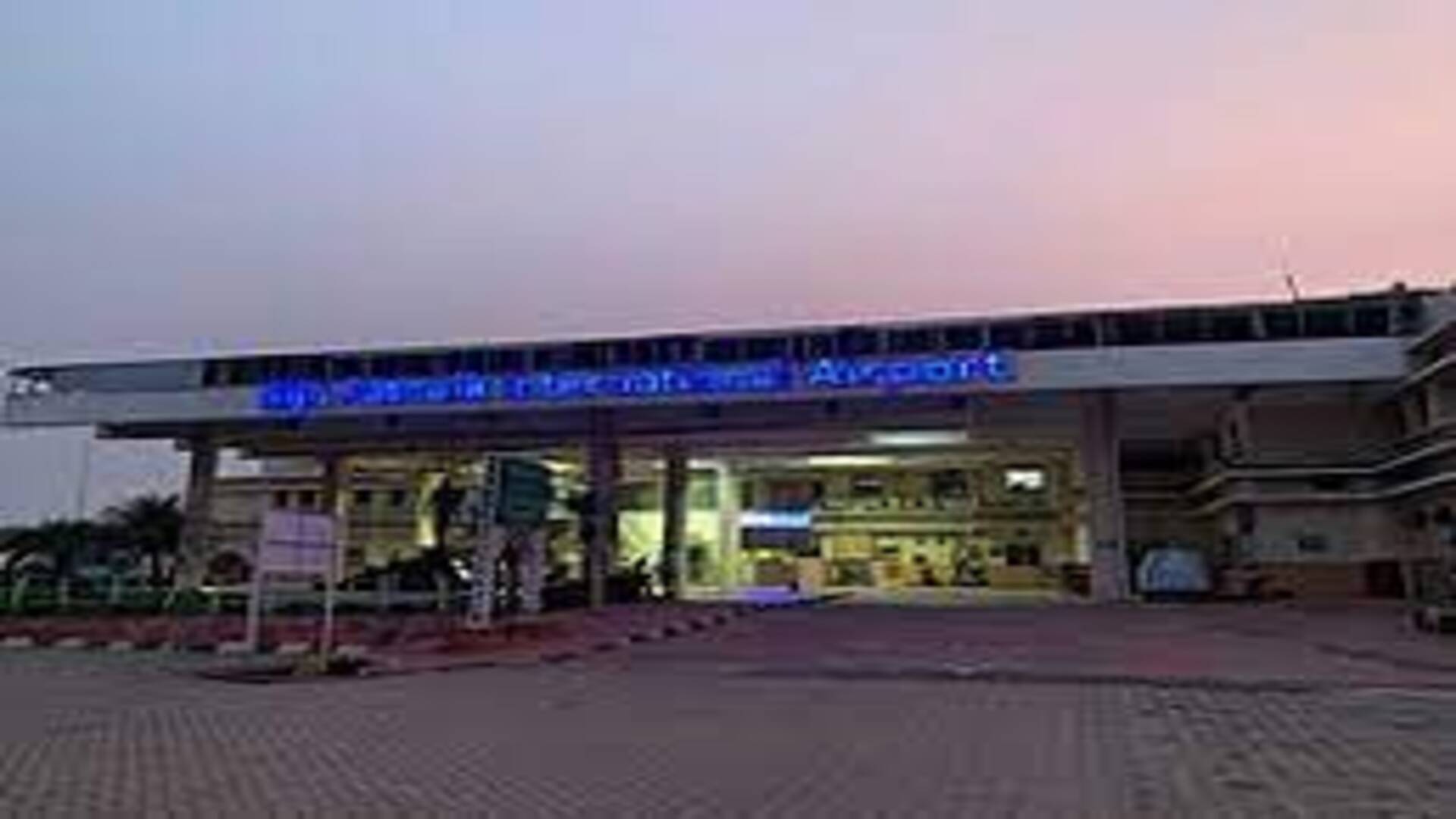 Bhubhneshwar-Airport-1