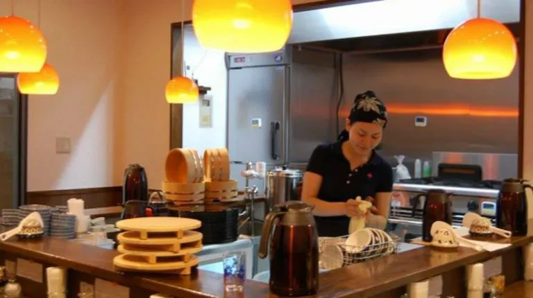 mirai-shokudo-hotel-restaurant-770x433