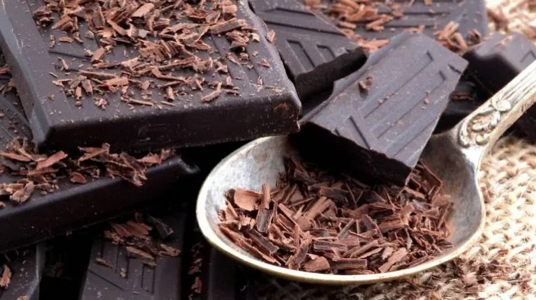 Health-benefits-of-dark-chocolates-770x433